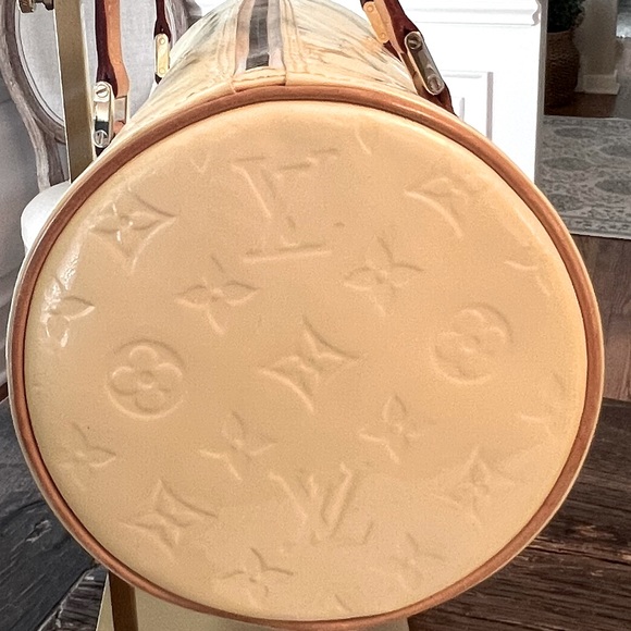 LOUIS VUITTON Vernis Yellow Leather Bedford Monogram Shoulder Bag - Picture 4 of 14